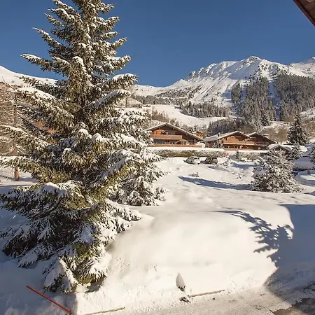 Sunny Apt, Fabulous View & Balcony, Sleeps 8 ヴェルビエール