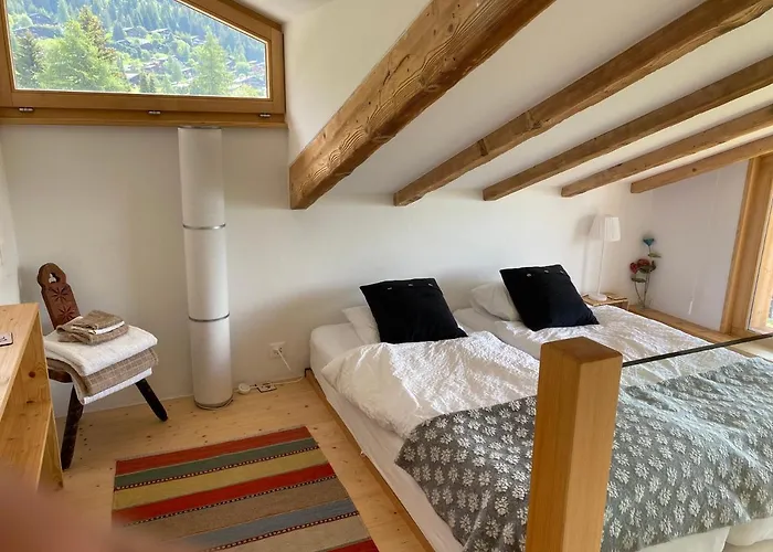 Sunny Apt, Fabulous View & Balcony, Sleeps 8 Verbier